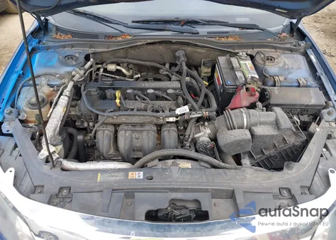 2010 Ford Fusion Se z USA, uszkodzony, nr VIN 3FAHP0HA8AR347532